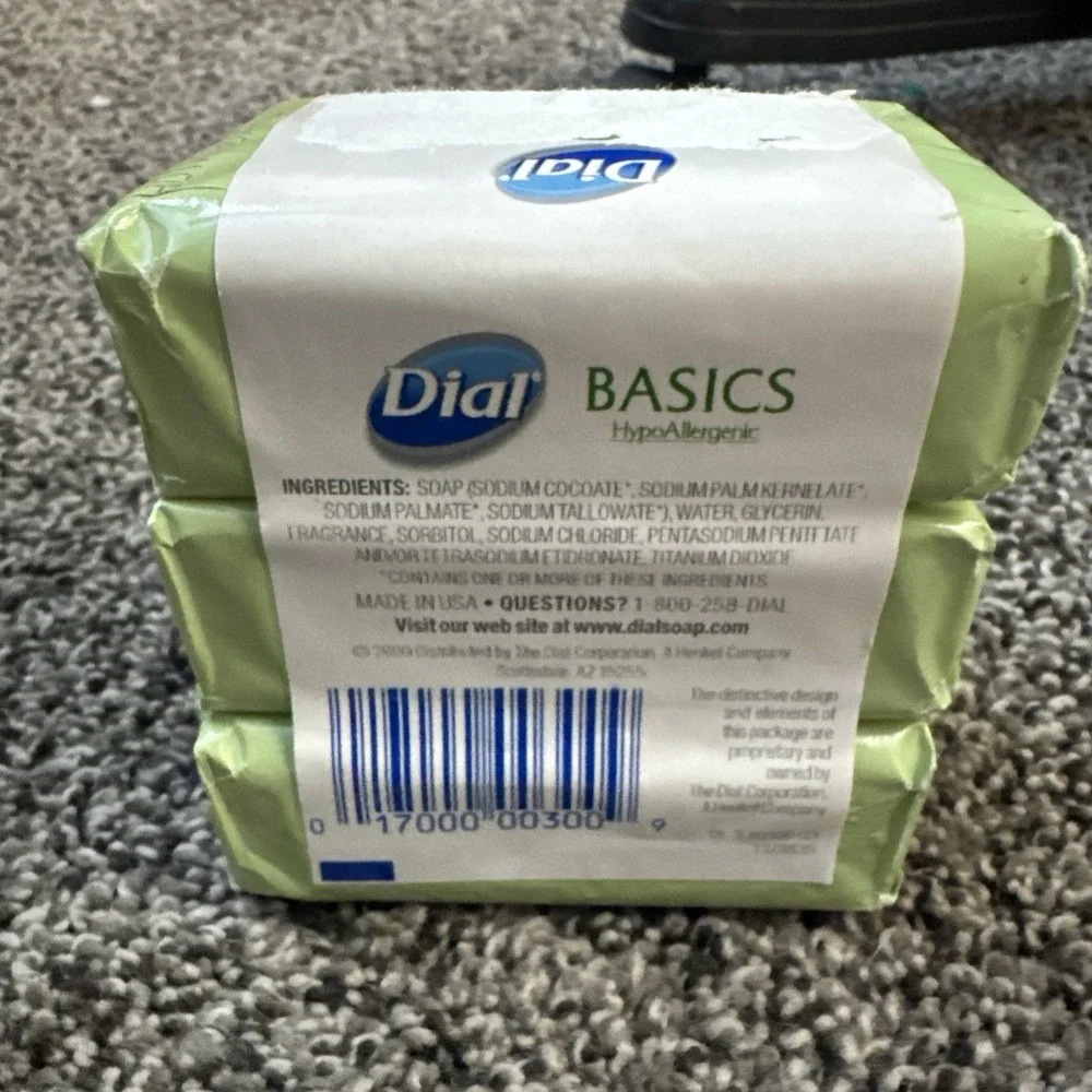 Dial Basics HypoAllergenic 3 Soap Bars pack  3.2 oz - Discontinued